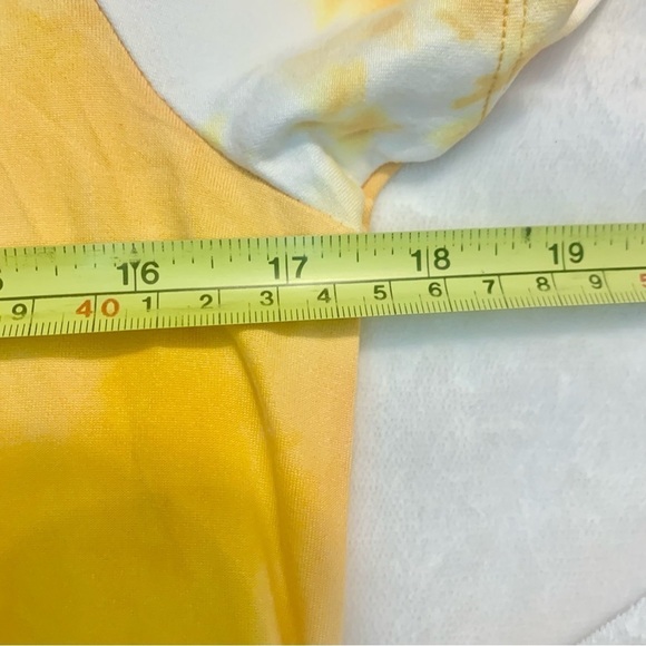 NWT Tie Dye Shirt XL Extra Large Kids Freshman Yellow White Unisex Stretch - Picture 7 of 8